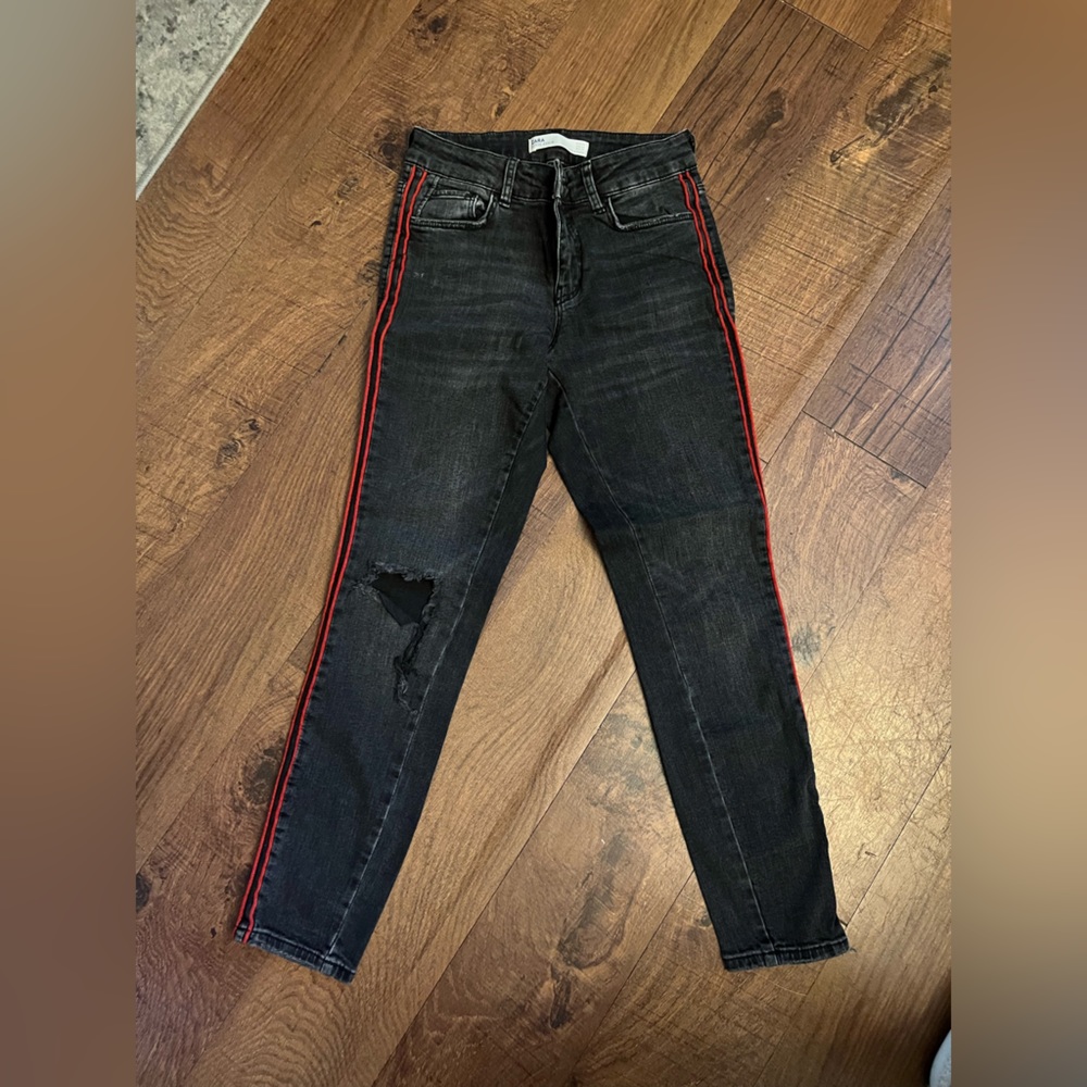 Zara Jeans
